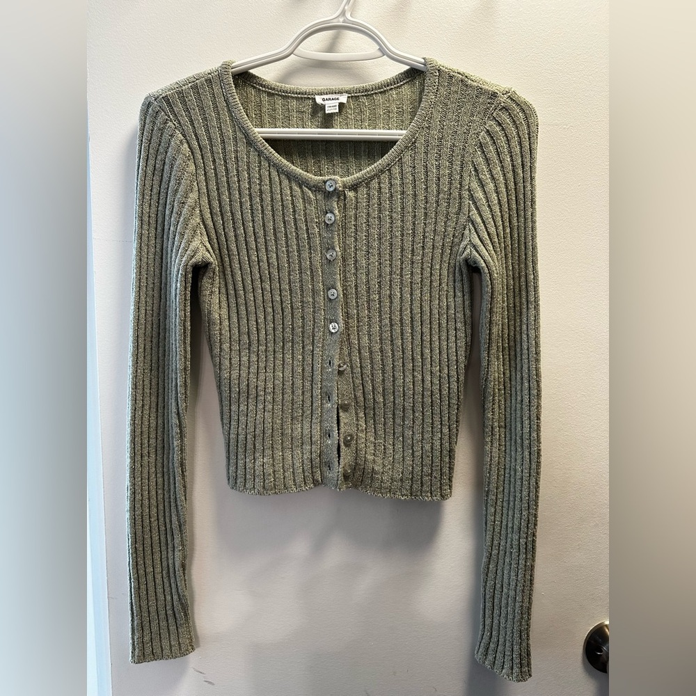 Garage Ribbed Button-Front Cropped Cardigan – XXS